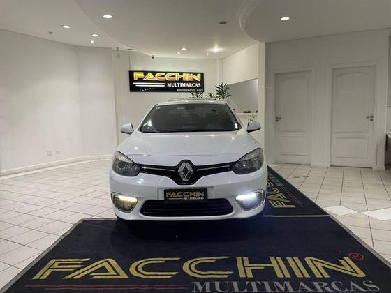 RENAULT FLUENCE 2.0 PRIVILÉGE 16V FLEX 4P AUTOMÁTICO